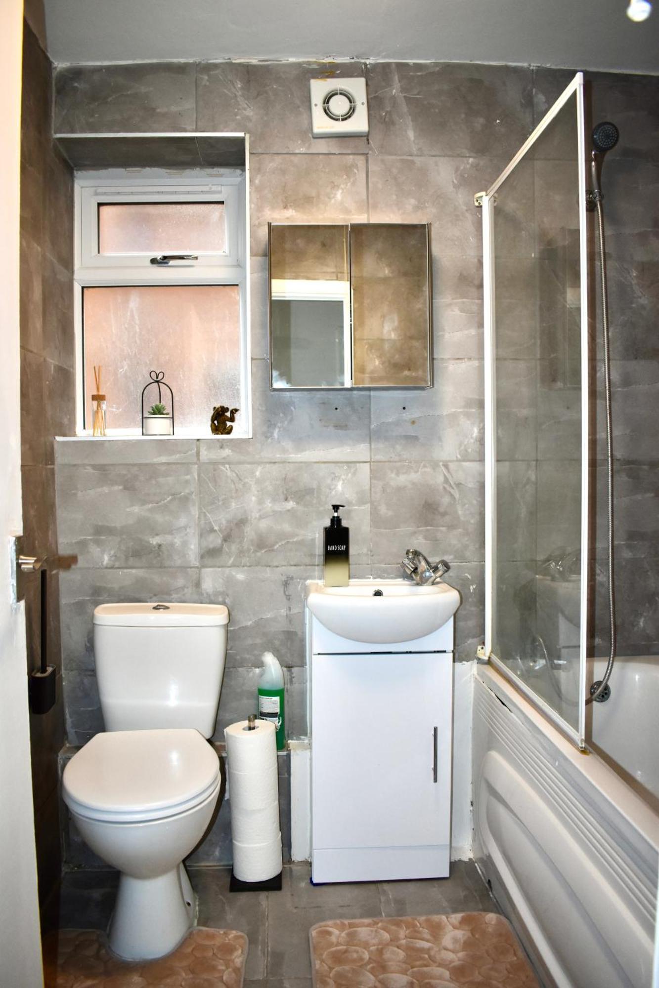 Luxury 2 Bedroom Apartment, Parking, Few Minutes Walk From Wembley Stadium 伦敦 外观 照片