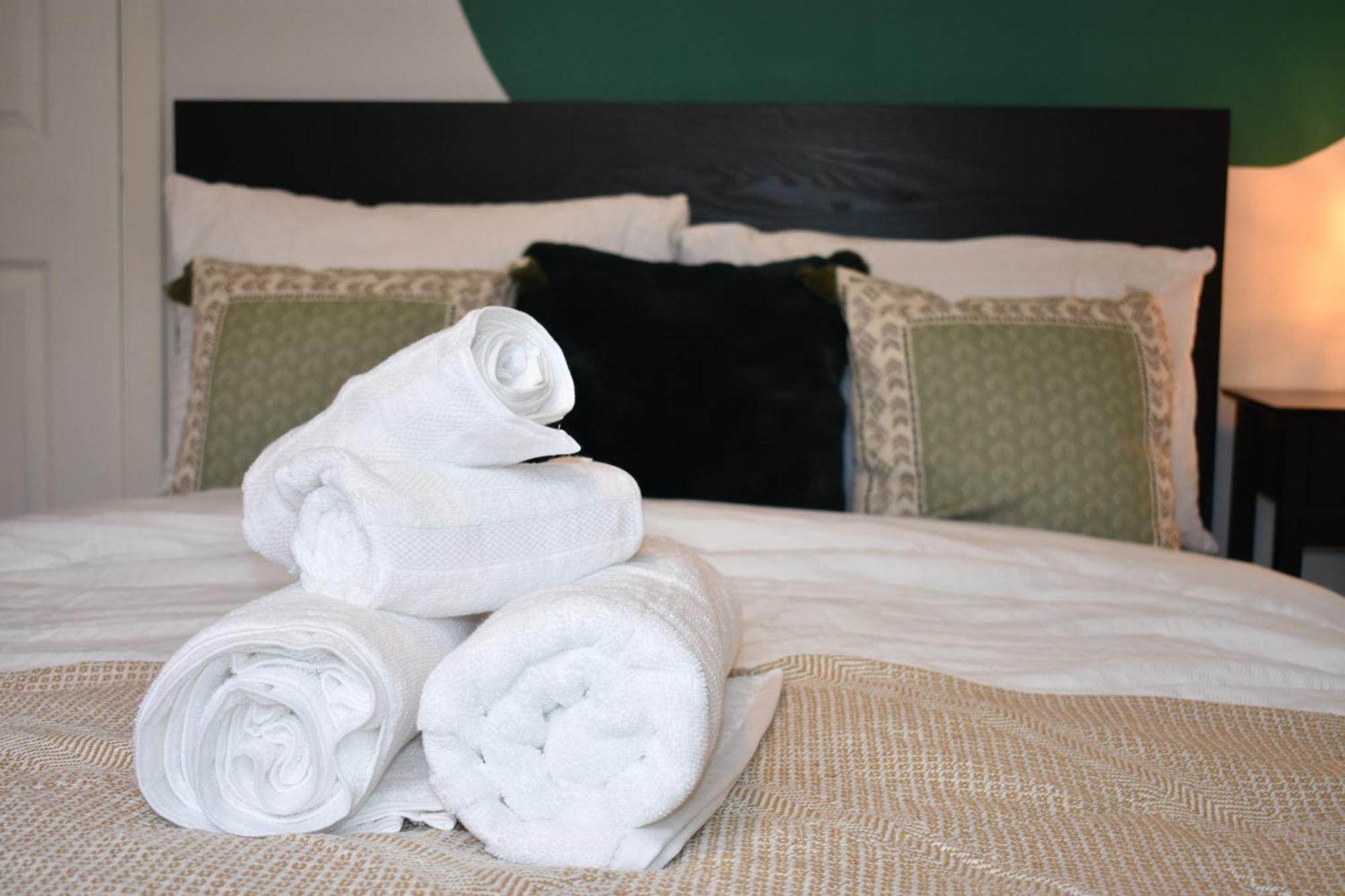 Luxury 2 Bedroom Apartment, Parking, Few Minutes Walk From Wembley Stadium 伦敦 外观 照片